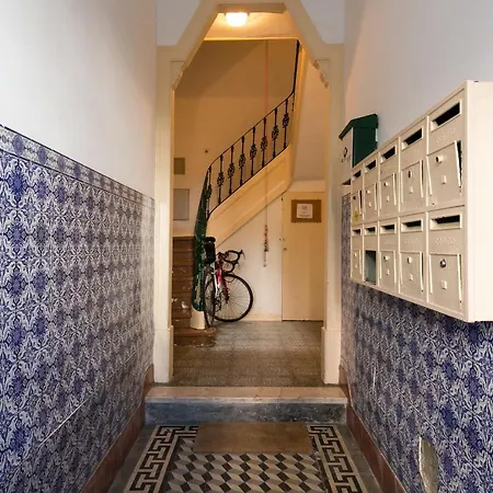Apartment Altido Charming Patio *