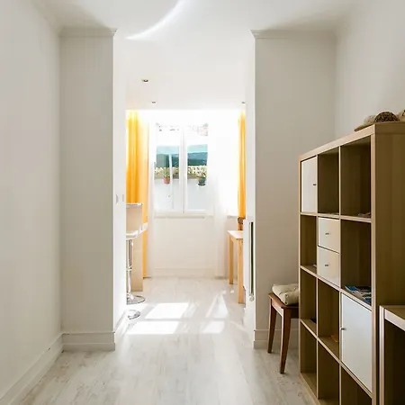 Altido Charming Patio Apartament *